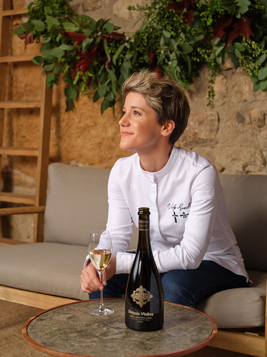 andrea-guimet-segura-viudas-vicky-sevilla-social-images17